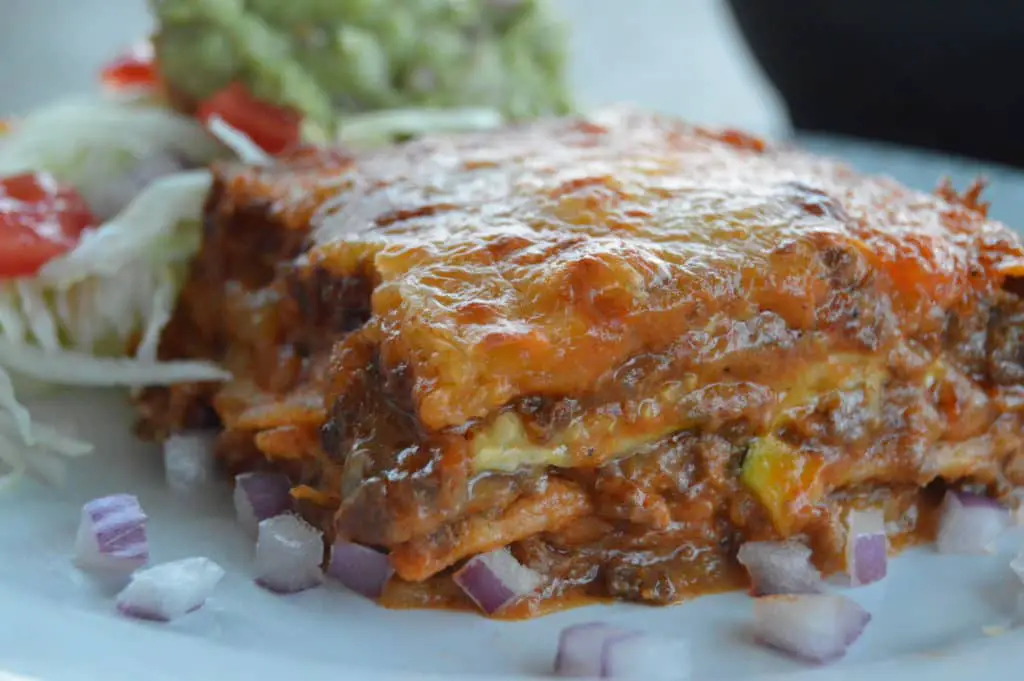 Serve this Low Carb Tex-Mex Enchilada Casserole up with a simple salad of lettuce and tomato with a dollop of Authentic Tex-Mex Guacamole and you have yourself a healthy, satisfying Tex-Mex meal that would make anyone, carb lovers included, come back for seconds!