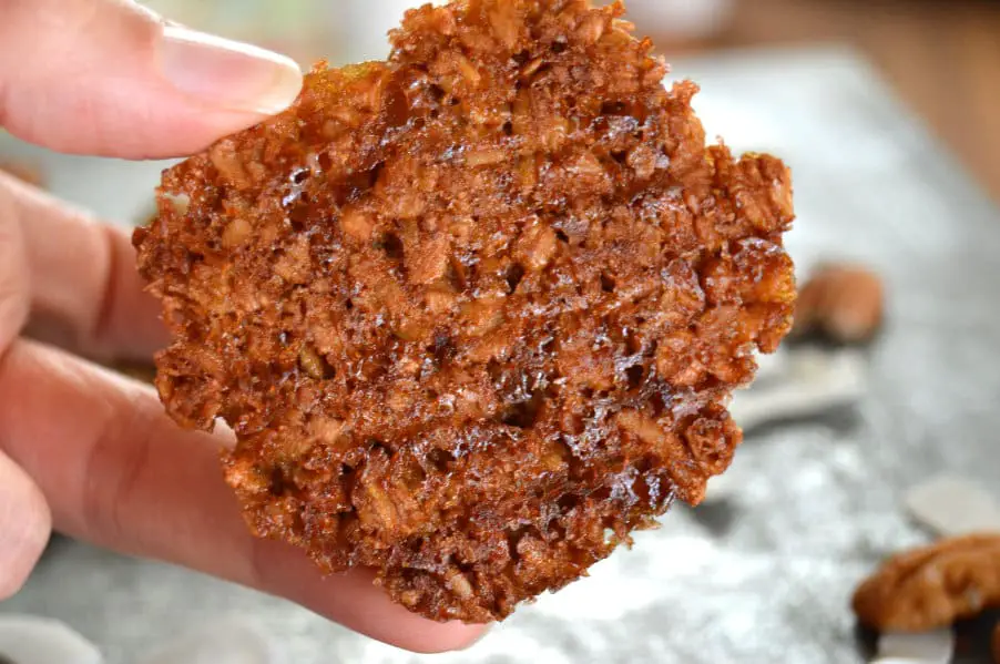 Mango Pecan Oatmeal Cookies