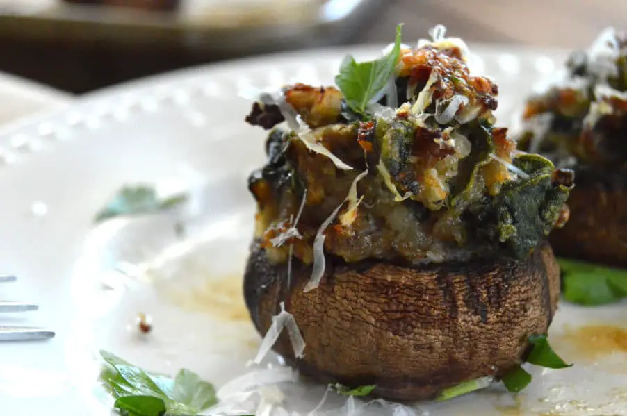 Sausage & Spinach Stuffed Mushrooms...savory, spicy, yummy goodness.