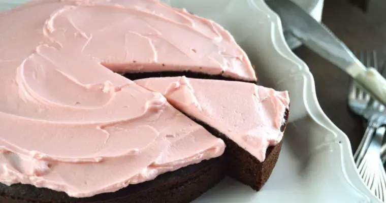 Chocolate Sour Cream Cake – Low Carb / Keto, GF