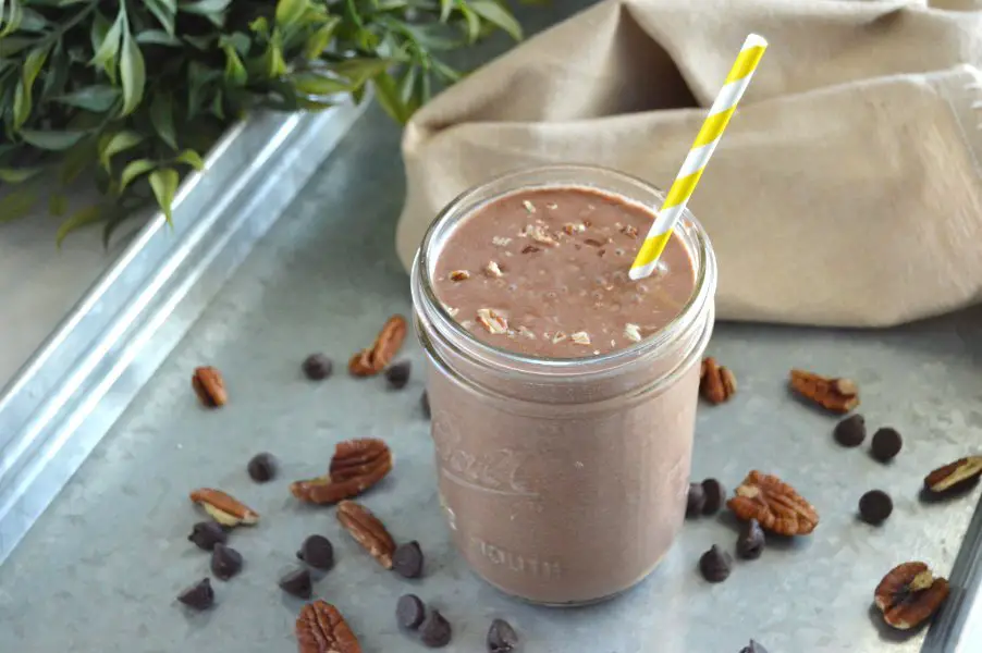 chocolate keto shake