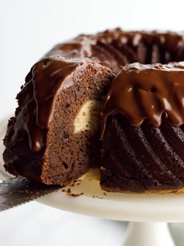 KETO FUDGE RIBBON CAKE