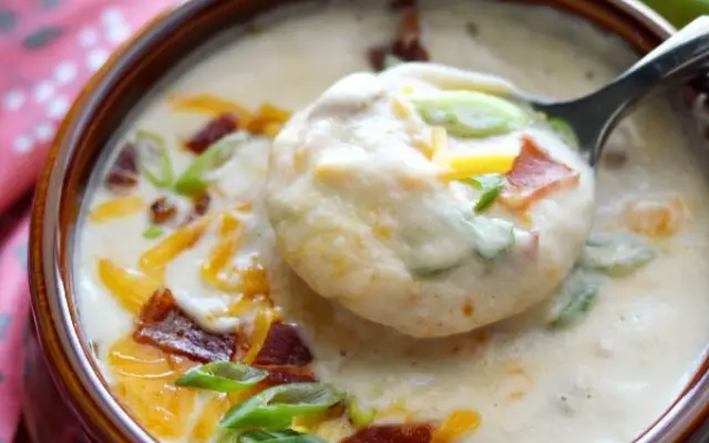 LOADED BAKED “POTATO” KETO SOUP RECIPE