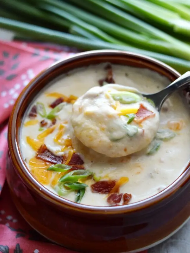 LOADED BAKED “POTATO” KETO SOUP RECIPE