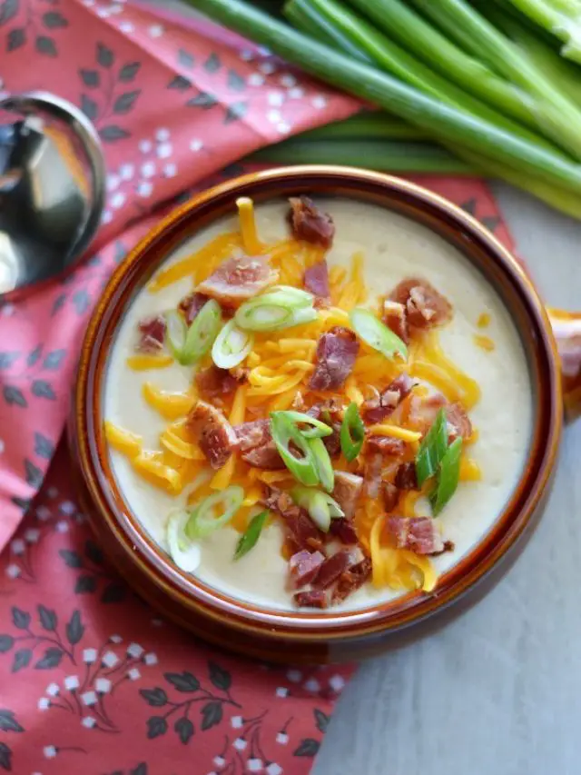 LOADED BAKED “POTATO” KETO SOUP